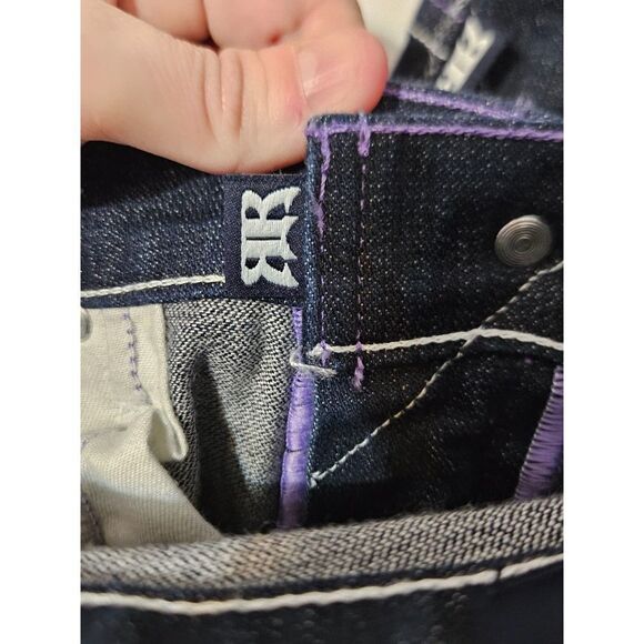 Rock and Republic Jeans size 31 - Boot Cut - Dark Wash - EUC - Picture 4 of 10